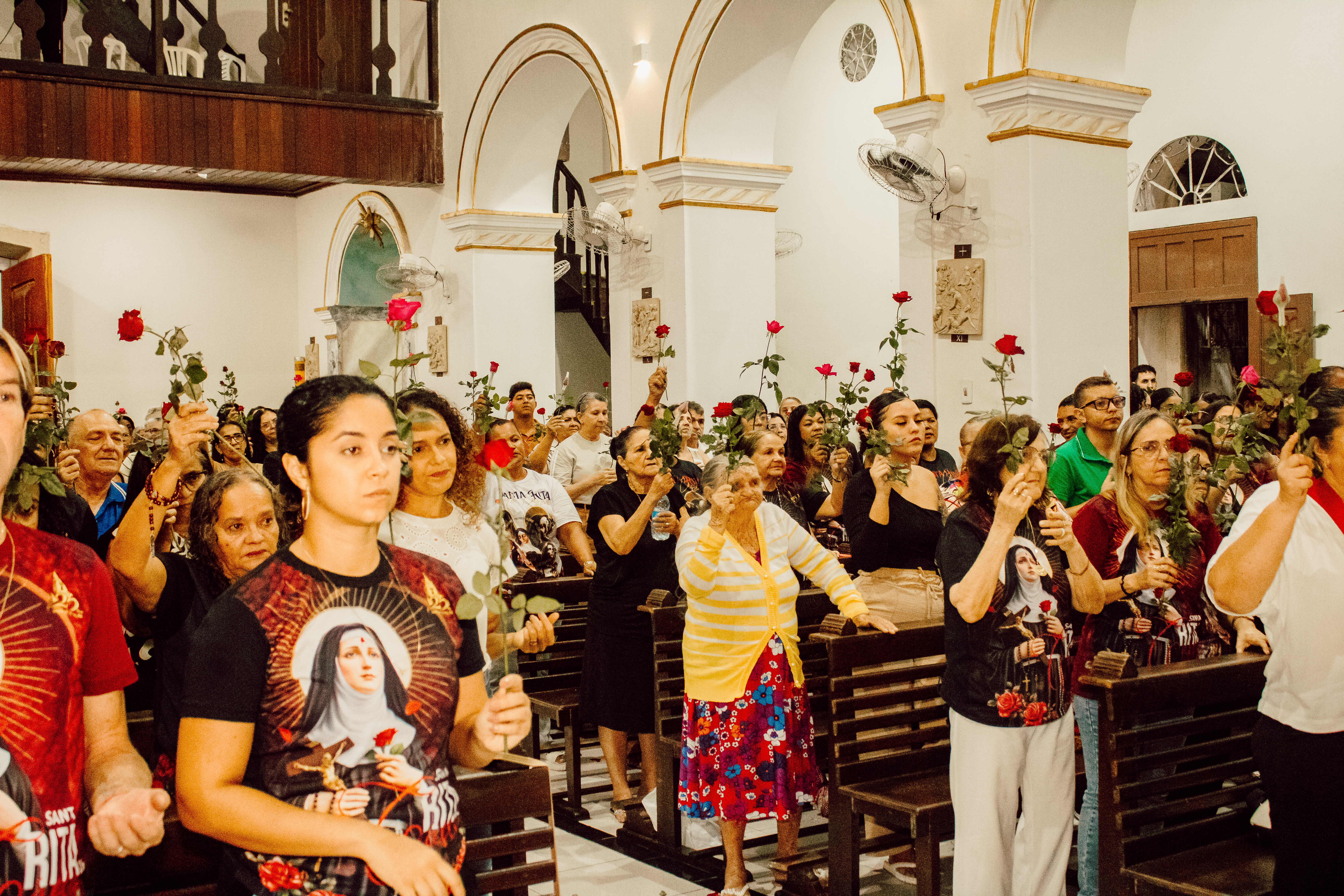 Missa com Benção das Rosas - Junho